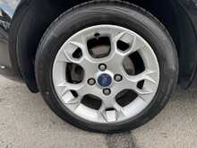 Ford Fiesta Zetec - U10940