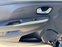 Renault Clio TCe Iconic - U10941