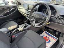 Hyundai i30 T-GDi MHEV SE Connect - U10946