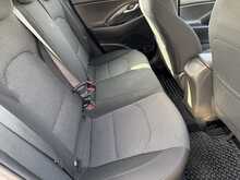 Hyundai i30 T-GDi MHEV SE Connect - U10946