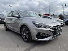 Hyundai i30 T-GDi MHEV SE Connect - U10946