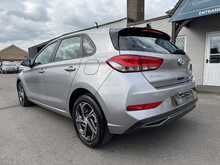 Hyundai i30 T-GDi MHEV SE Connect - U10946