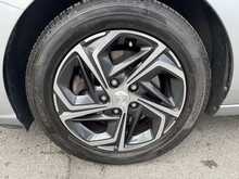 Hyundai i30 T-GDi MHEV SE Connect - U10946