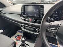 Hyundai i30 T-GDi MHEV SE Connect - U10946