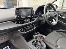 Hyundai i30 T-GDi MHEV SE Connect - U10946