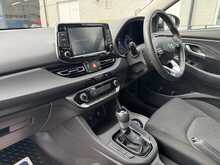 Hyundai i30 T-GDi MHEV SE Connect - U10946