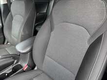 Hyundai i30 T-GDi MHEV SE Connect - U10946