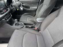 Hyundai i30 T-GDi MHEV SE Connect - U10946