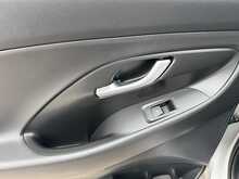 Hyundai i30 T-GDi MHEV SE Connect - U10946