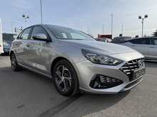 Hyundai i30 T-GDi MHEV SE Connect - U10947