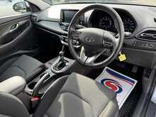 Hyundai i30 T-GDi MHEV SE Connect - U10947