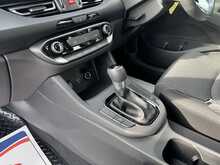 Hyundai i30 T-GDi MHEV SE Connect - U10947