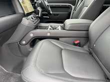 Land Rover Defender 110 D350 MHEV X-Dynamic SE - U10954