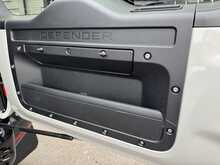 Land Rover Defender 110 D350 MHEV X-Dynamic SE - U10954