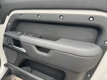 Land Rover Defender 110 D350 MHEV X-Dynamic SE - U10954