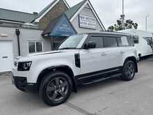 Land Rover Defender 110 D350 MHEV X-Dynamic SE - U10954