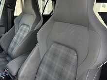 Volkswagen Golf TDI GTD - U10959
