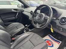 Audi A1 TDI S line - U10960