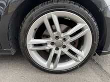 Audi A1 TDI S line - U10960