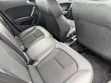 Audi A1 TDI S line - U10960