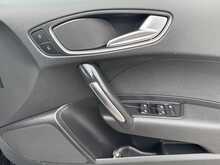 Audi A1 TDI S line - U10960