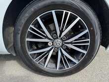 Volkswagen Golf TSI EVO SE Nav - U10962