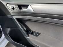 Volkswagen Golf TSI EVO SE Nav - U10962