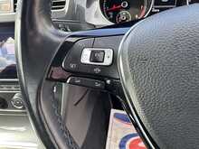 Volkswagen Golf TSI EVO SE Nav - U10962