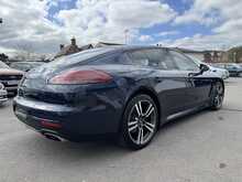Porsche Panamera D V6 - U10963