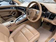 Porsche Panamera D V6 - U10963