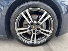 Porsche Panamera D V6 - U10963