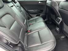 Kia Sportage T-GDi 4 - U10964