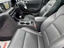Kia Sportage T-GDi 4 - U10964