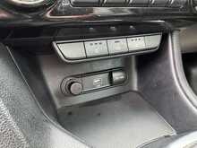 Kia Sportage T-GDi 4 - U10964