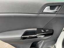 Kia Sportage T-GDi 4 - U10964