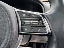 Kia Sportage T-GDi 4 - U10964