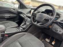 Ford Kuga TDCi ST-Line - U10968
