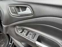 Ford Kuga TDCi ST-Line - U10968