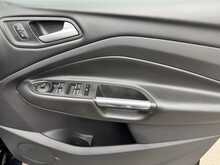 Ford Kuga TDCi ST-Line - U10968