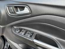 Ford Kuga TDCi ST-Line - U10968