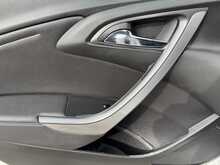 Vauxhall Astra CDTi ecoFLEX Elite - U10975