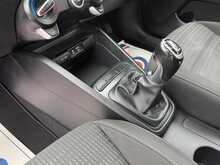 Kia Stonic CRDi 2 - U10978