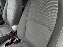 Kia Stonic CRDi 2 - U10978