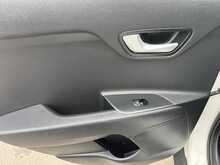 Kia Stonic CRDi 2 - U10978