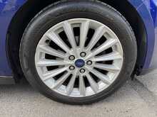Ford C-Max TDCi Titanium - U10981