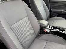 Ford C-Max TDCi Titanium - U10981