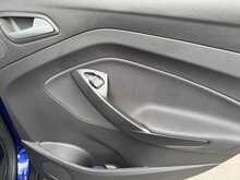 Ford C-Max TDCi Titanium - U10981