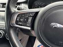 Jaguar E-PACE P250 R-Dynamic SE - U10982