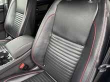 Land Rover Discovery Sport D180 MHEV R-Dynamic S - U10984
