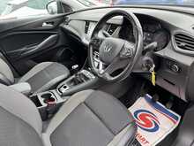 Vauxhall Grandland X Turbo SRi Nav - U10985